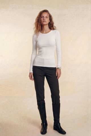 Davina | Slim-Fit Crewneck Top