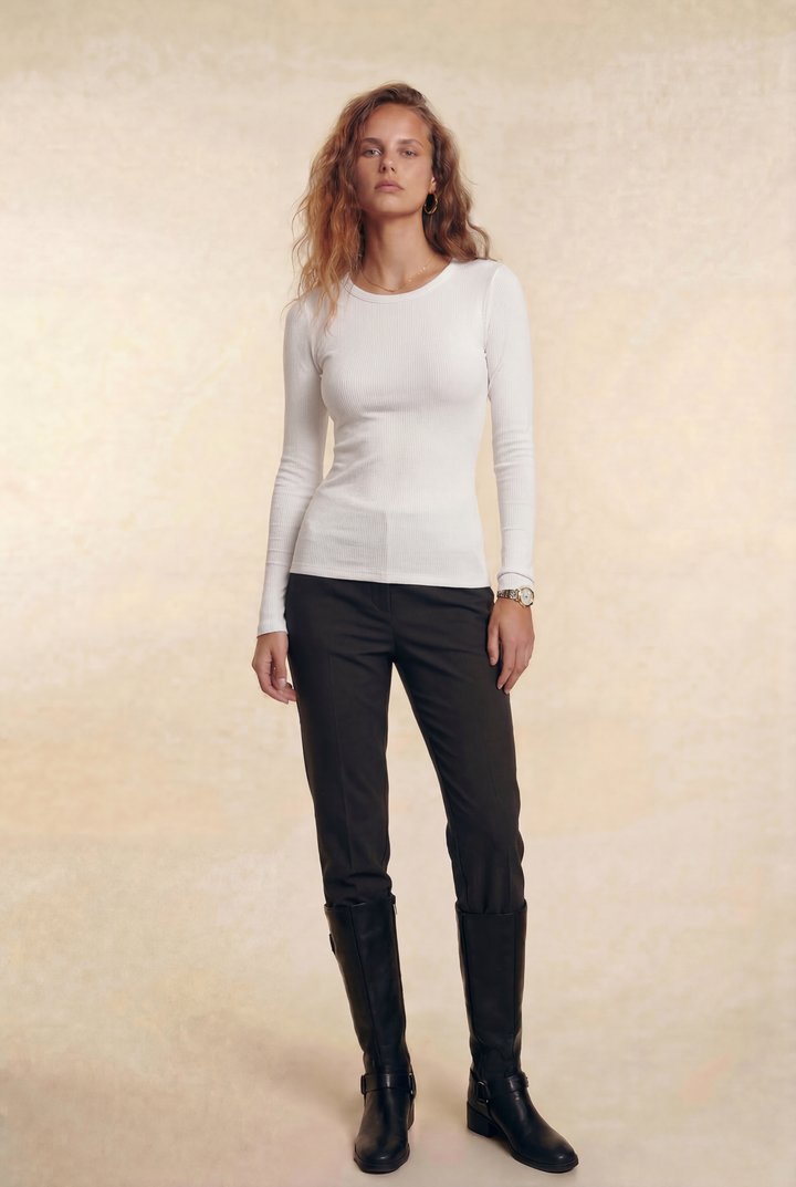 Davina | Slim-Fit Crewneck Top