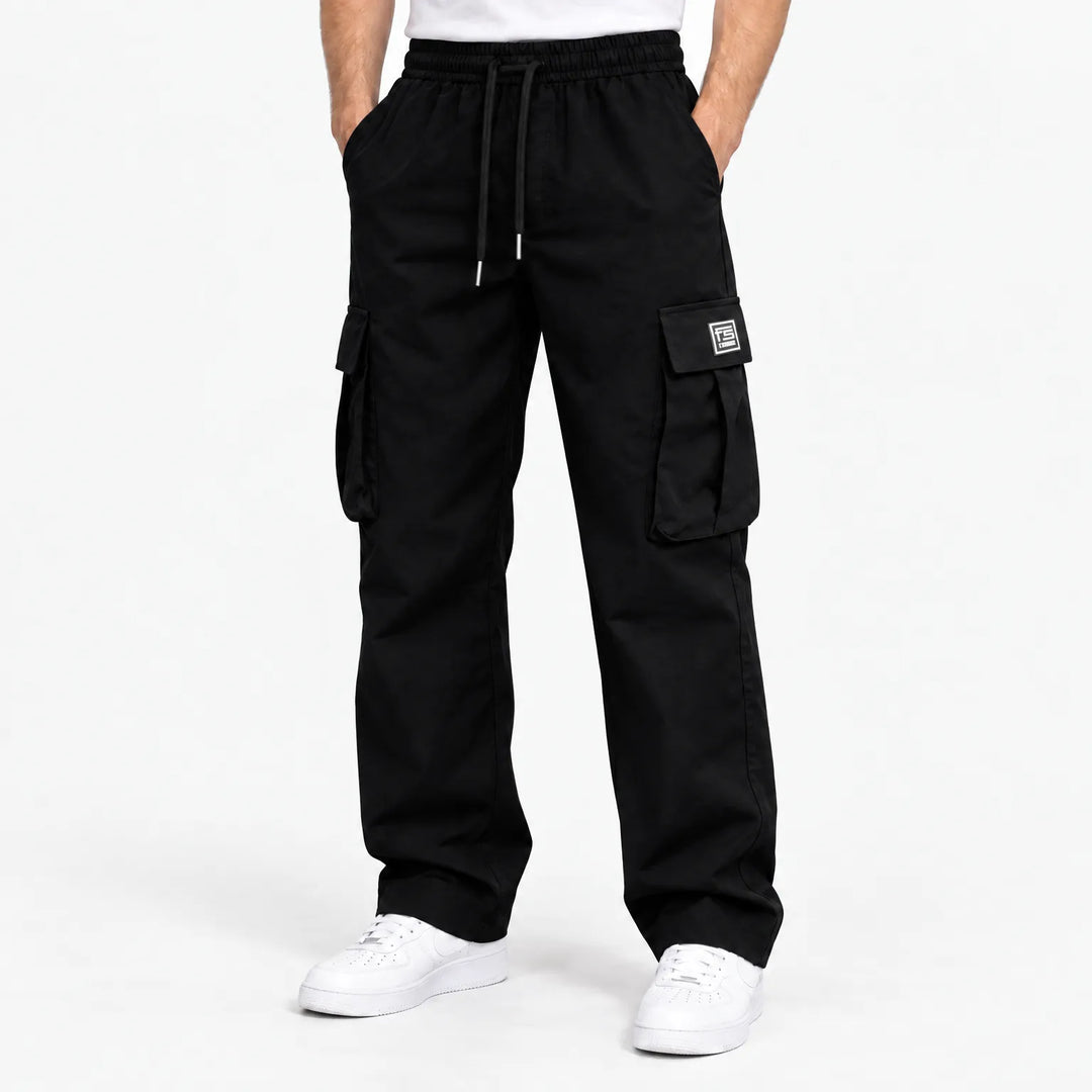 Mason Relaxed Fit Cargo Pants in Black